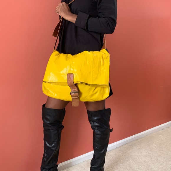 cotelac Handbags - Yellow leather messenger bag